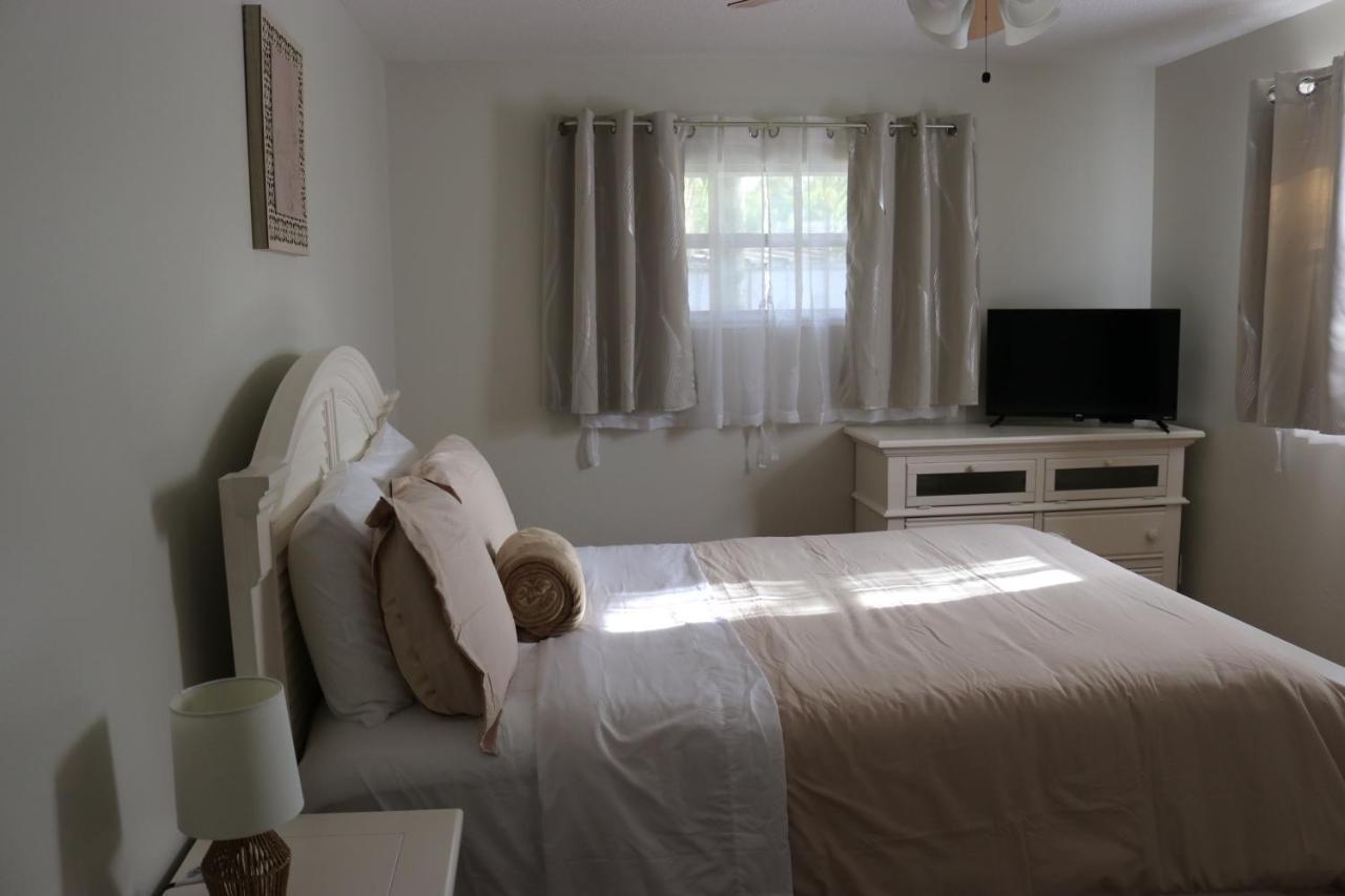 Hidden Emerald-Apartment With Kitchen And Laundry Lakeland Bagian luar foto