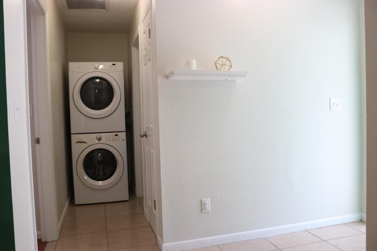 Hidden Emerald-Apartment With Kitchen And Laundry Lakeland Bagian luar foto